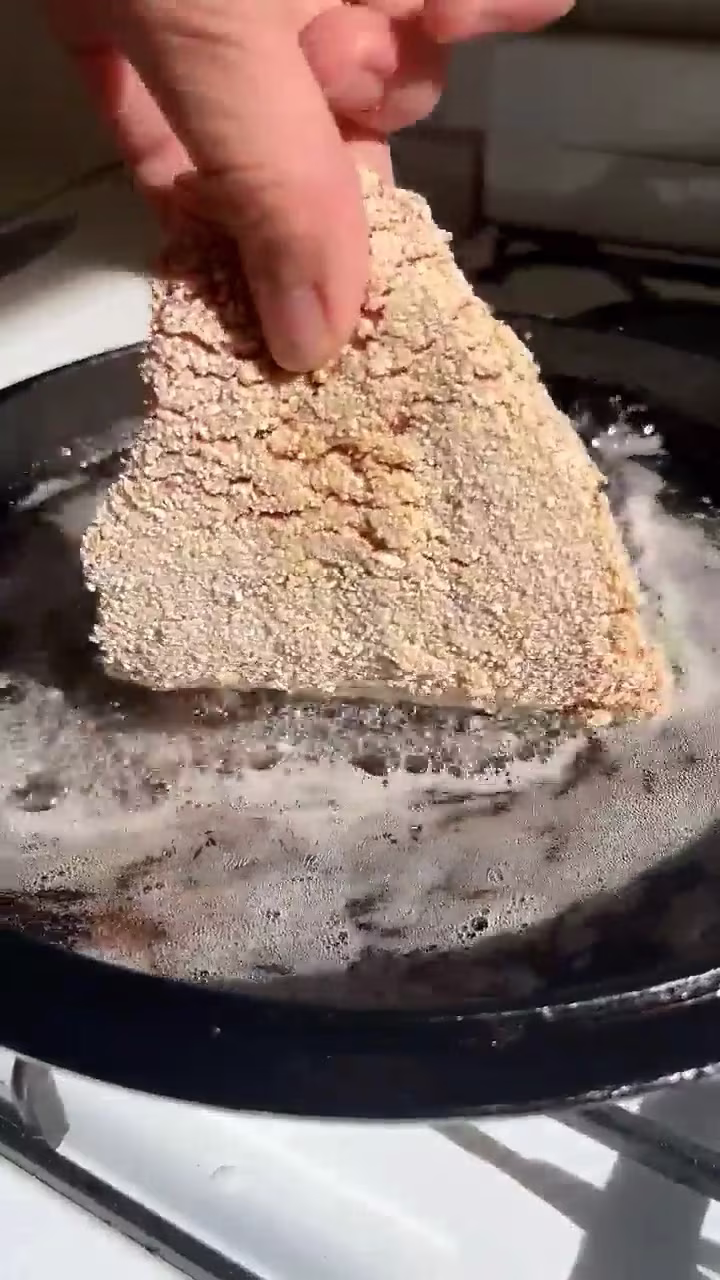 freir la milanesa en abundante aceite bien caliente 
