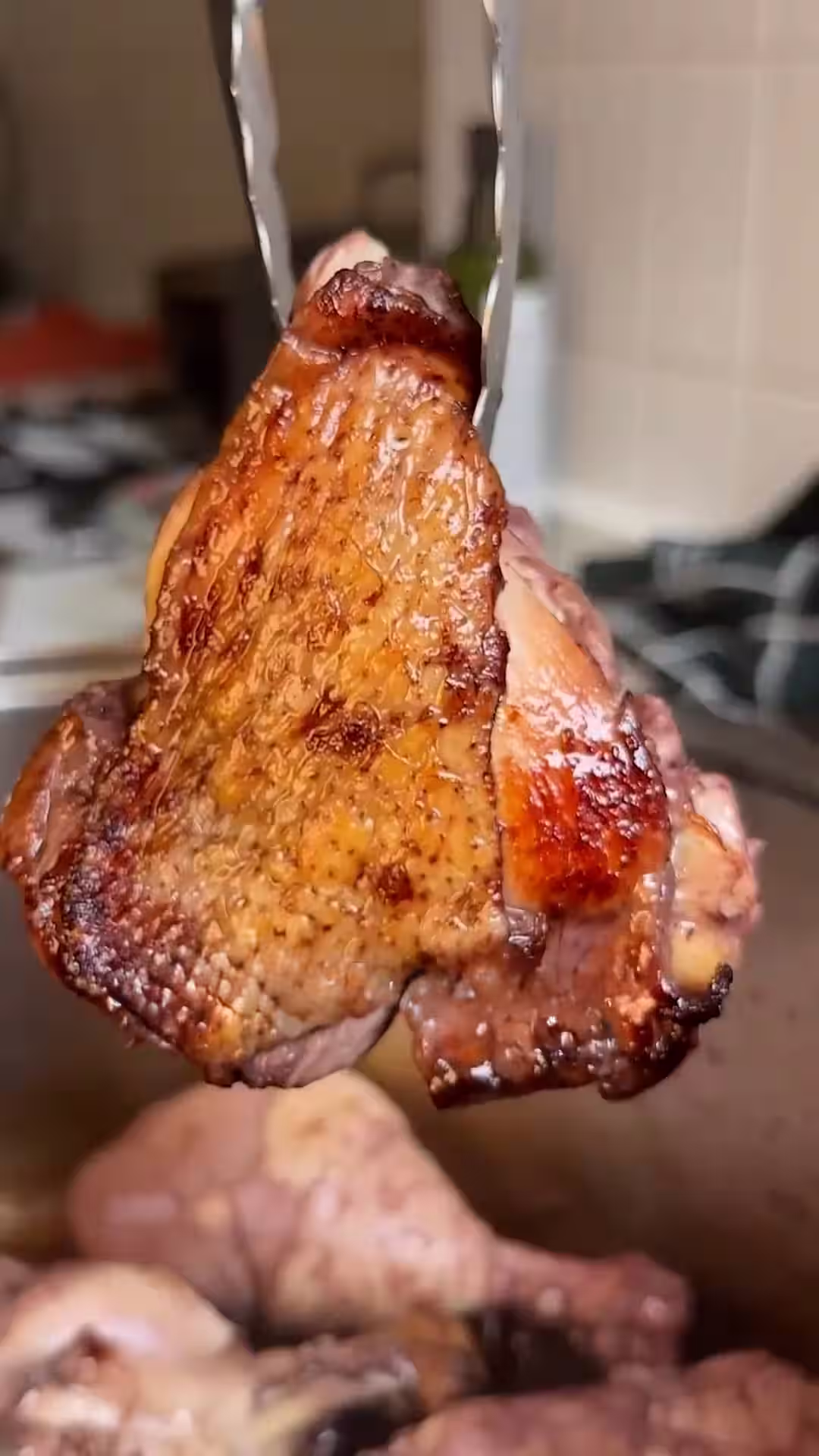 antes de estofar el coq au vin hay que dorar el pollo en la sarten
