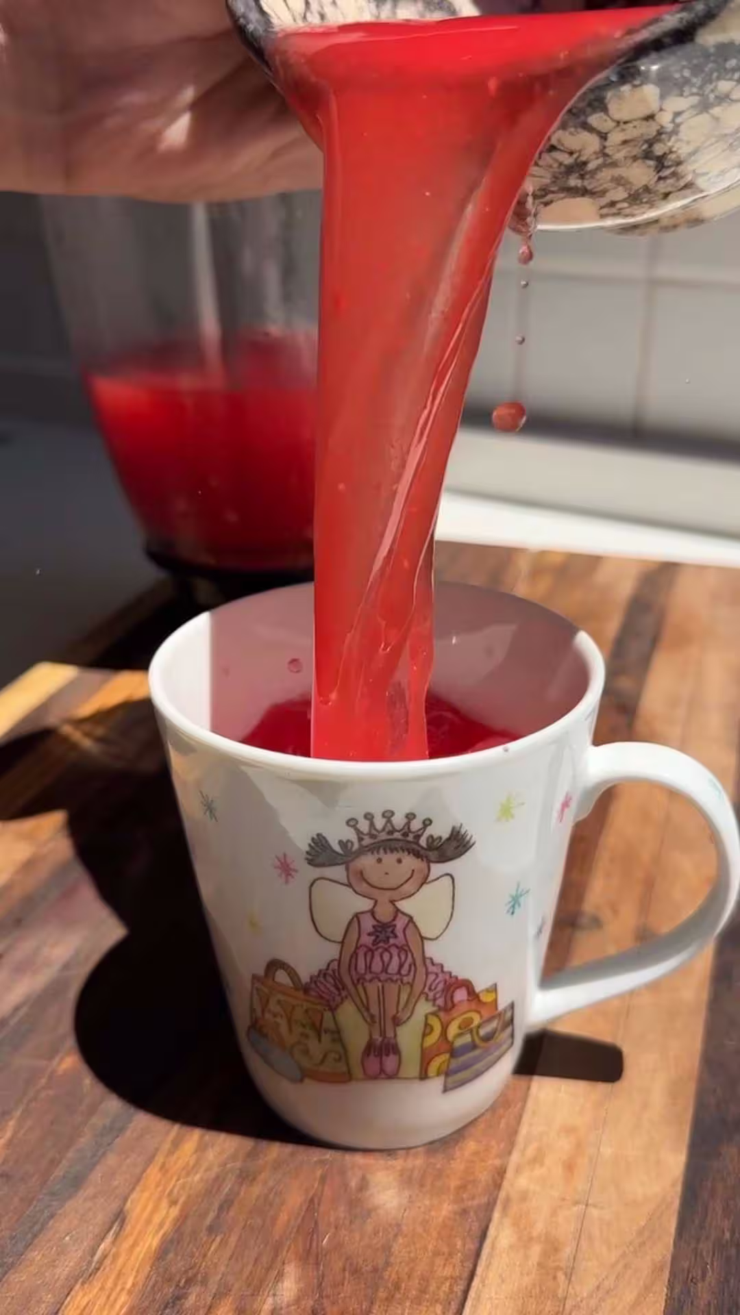para las gomitas necesitas una taza de jugo de fruta