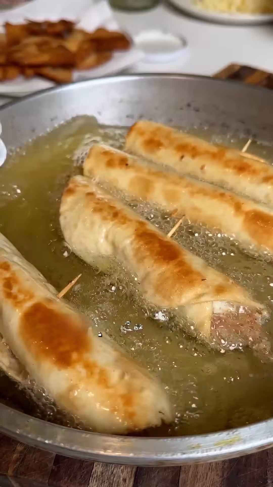 freir las flautas mexicanas hasta que esten doradas