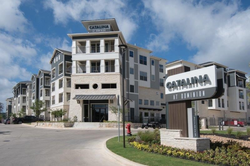 Catalina at Dominion multifamily apartment community in San Antonio, TX