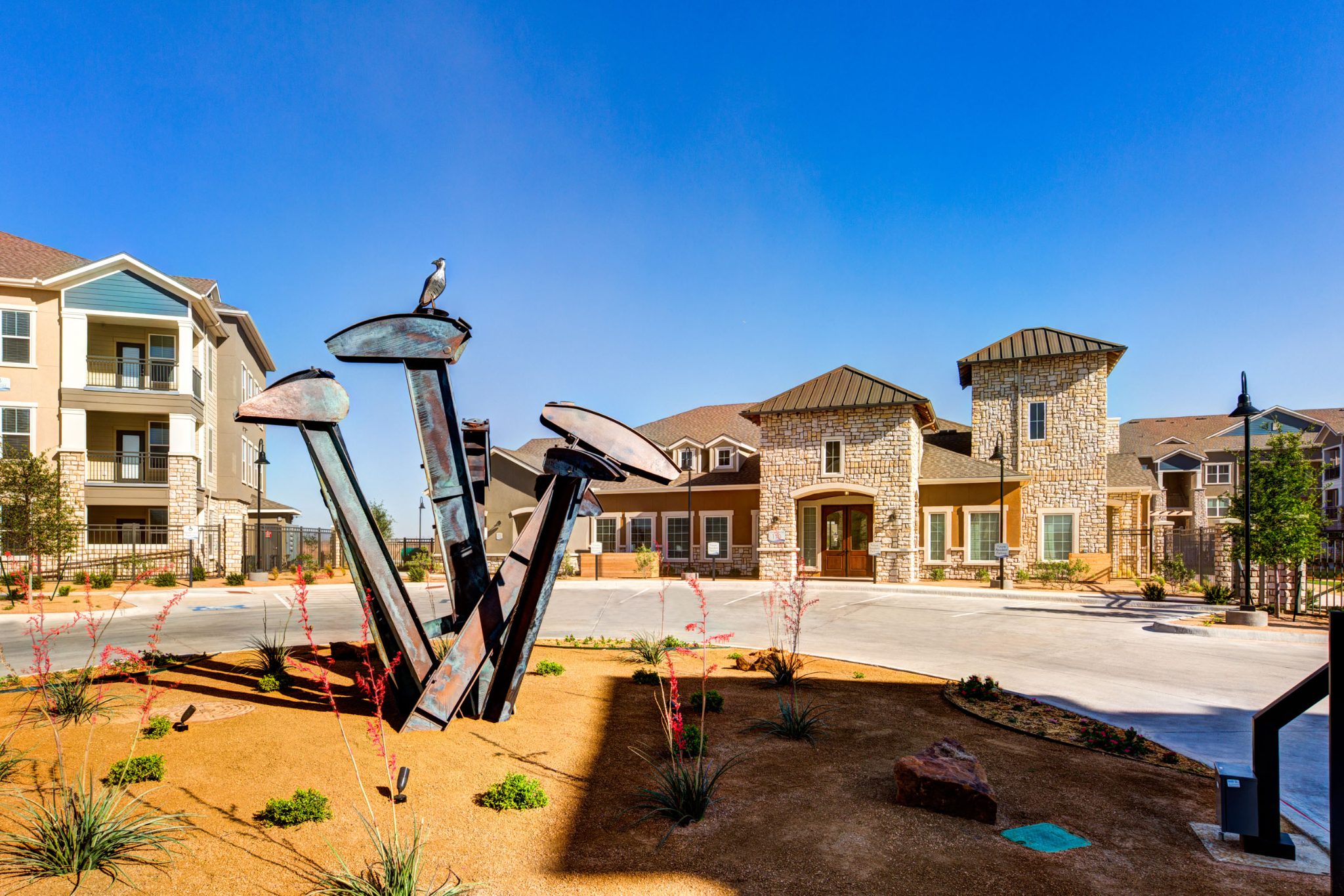 Oasis at Pavilion Park apartments in Midland, TX – photo 2