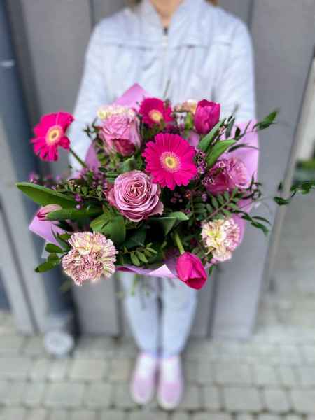 bukiet kwiatow na imieniny