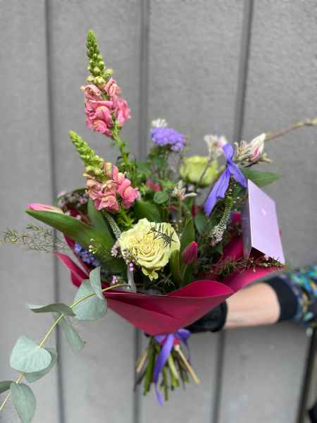 bukiet kwiatow z dostawa 11