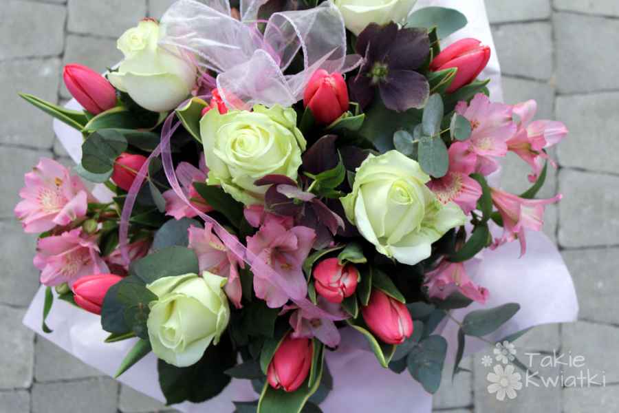 bukiet z rozami krakow 2