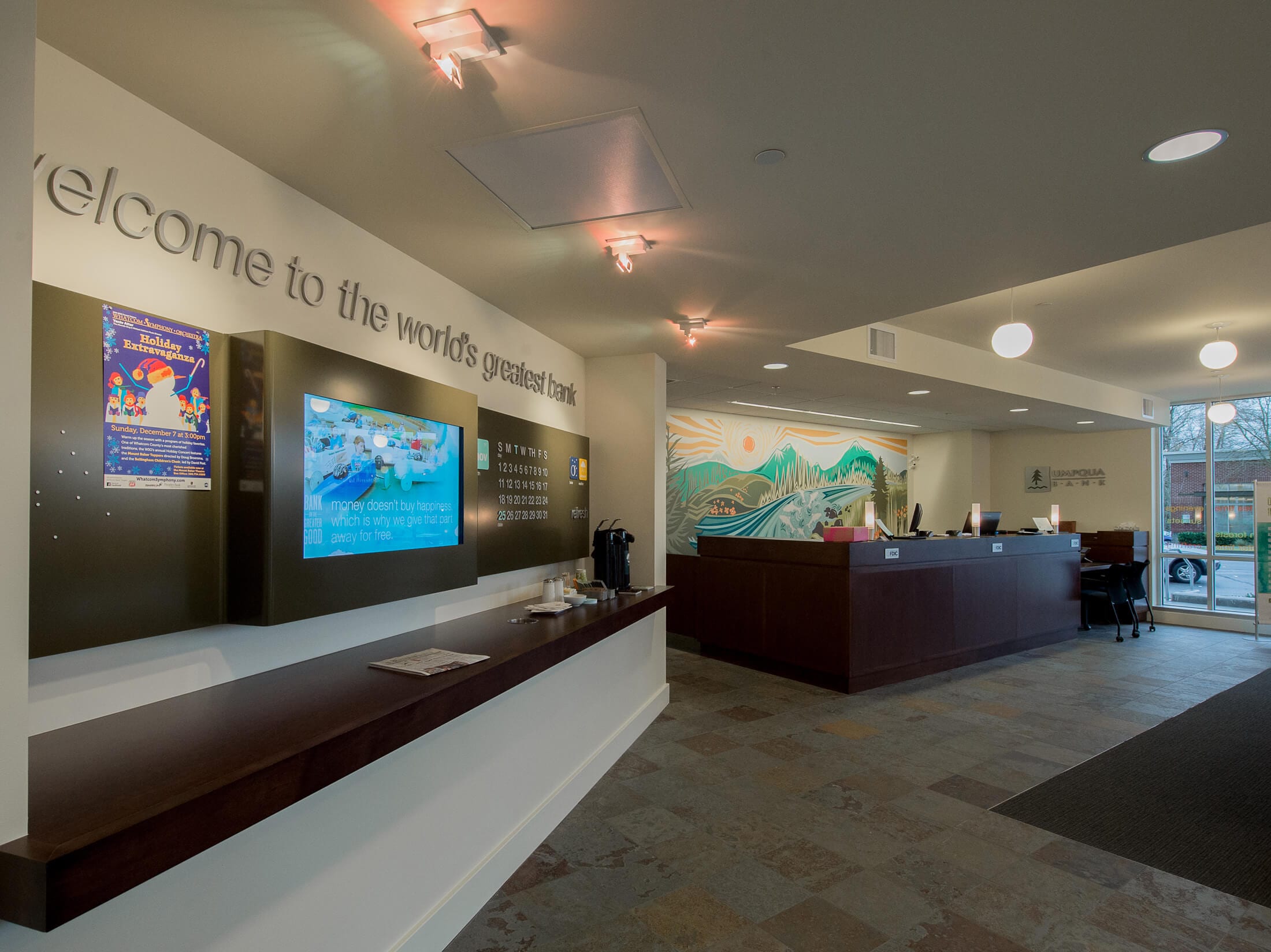 Umpqua Bank storefront