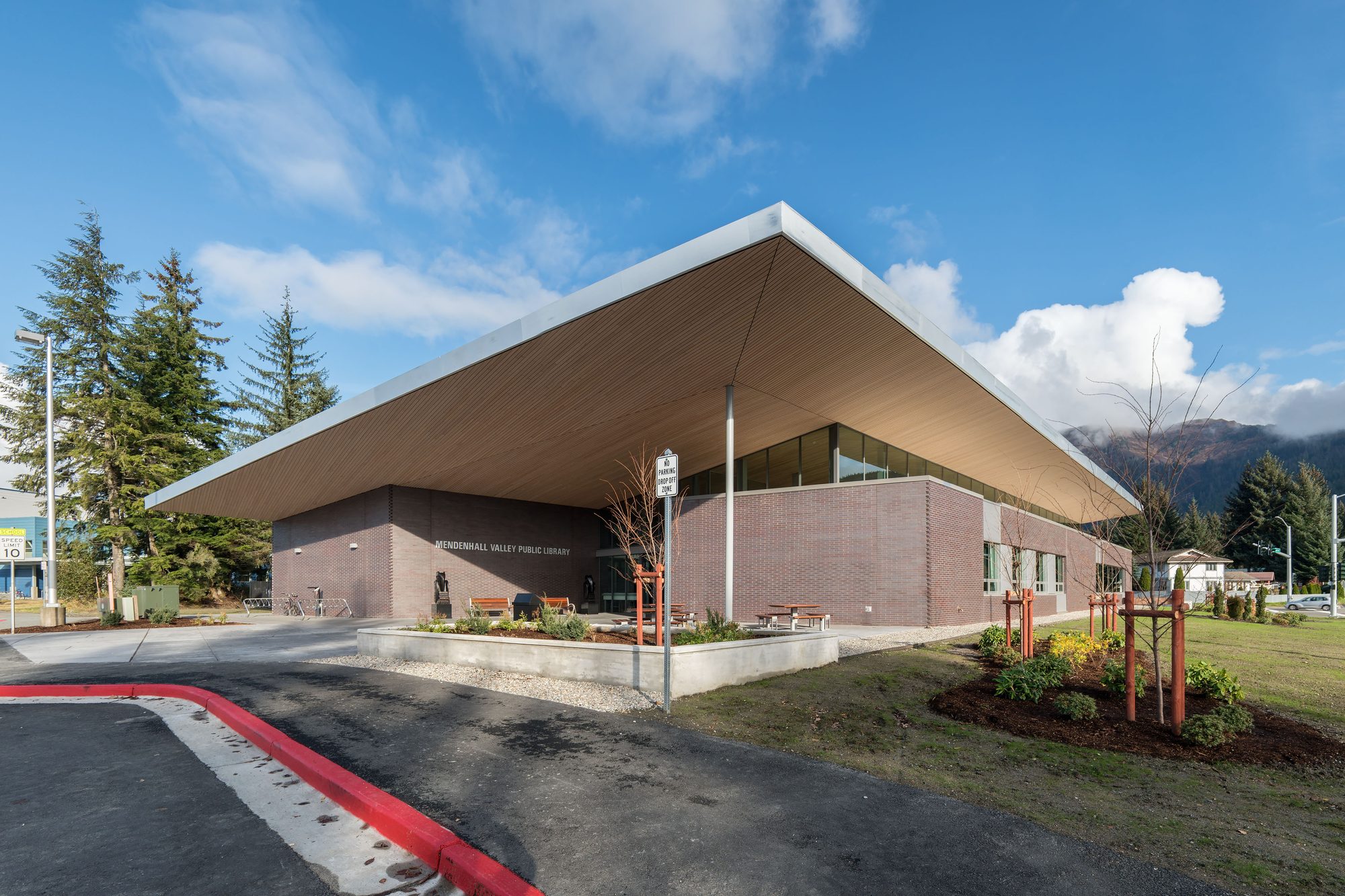 Mendenhall Valley Public Library - Dawson Construction