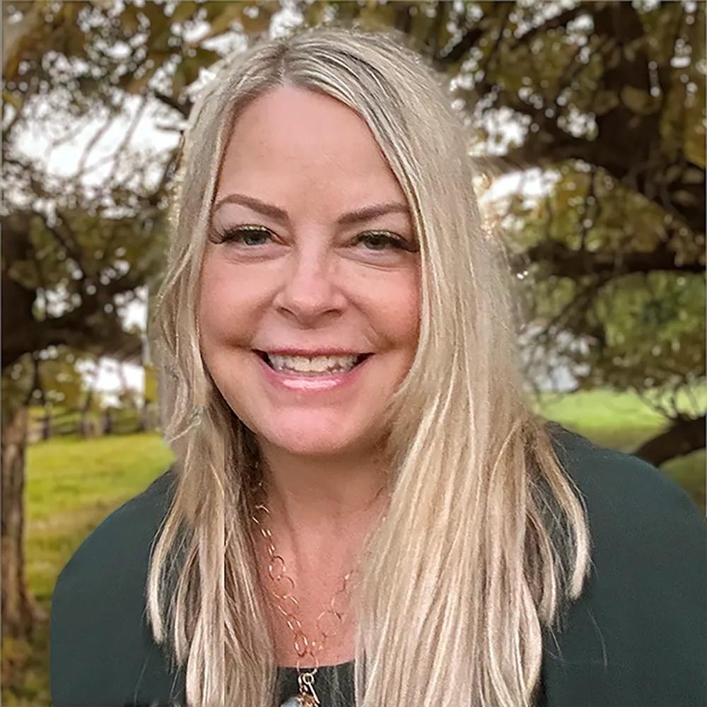 Tonna Harris-Bosselmann, Executive Director