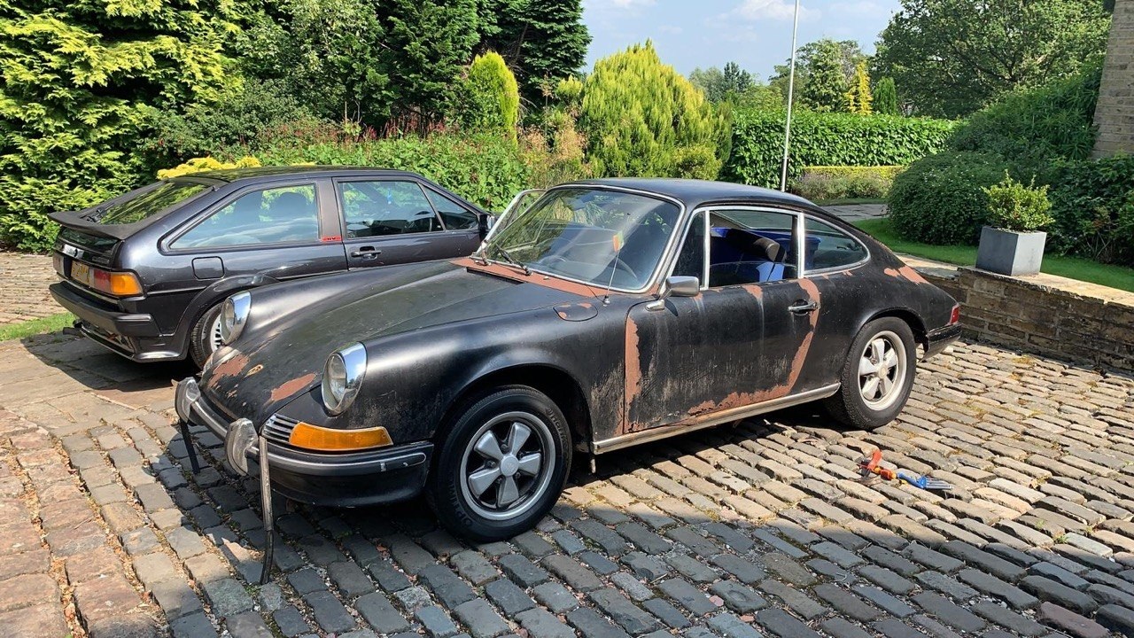 Historic as-found view of the 1972 Porsche 911 Ölklappe
