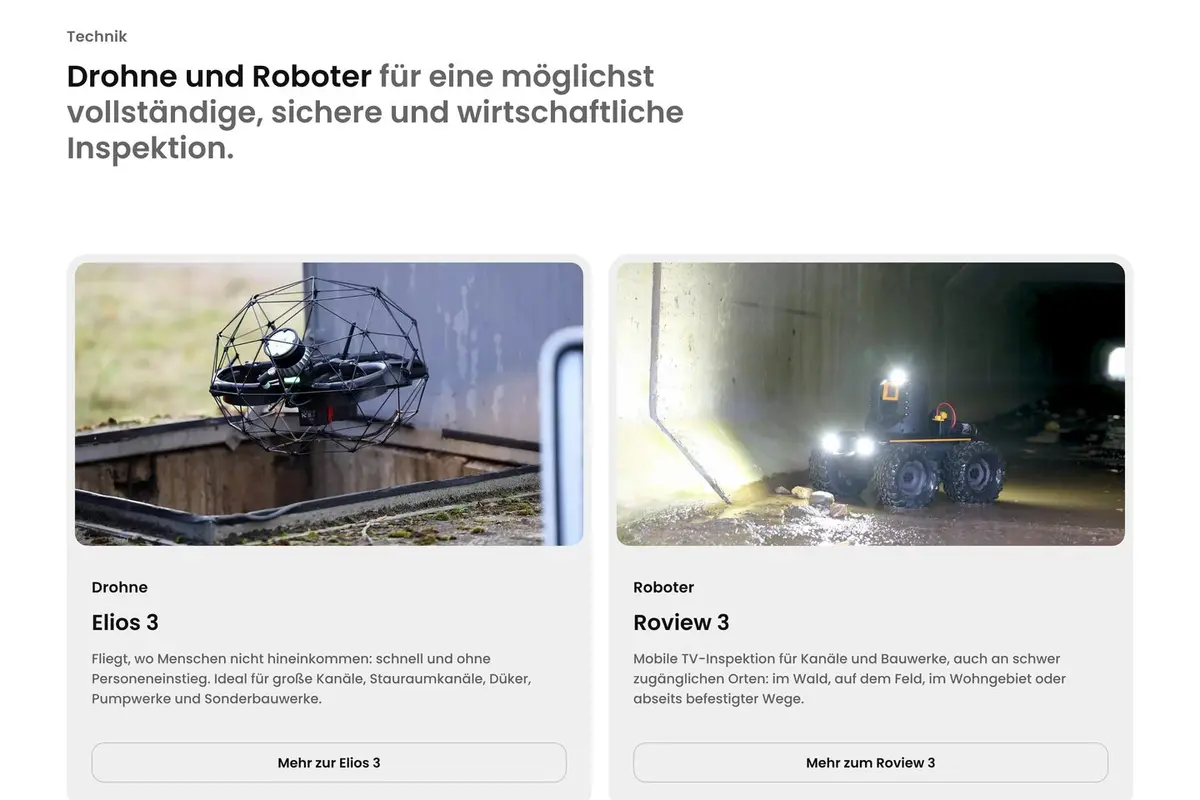 Technik-Bereich mit Drohne und Roboter auf dem Desktop
