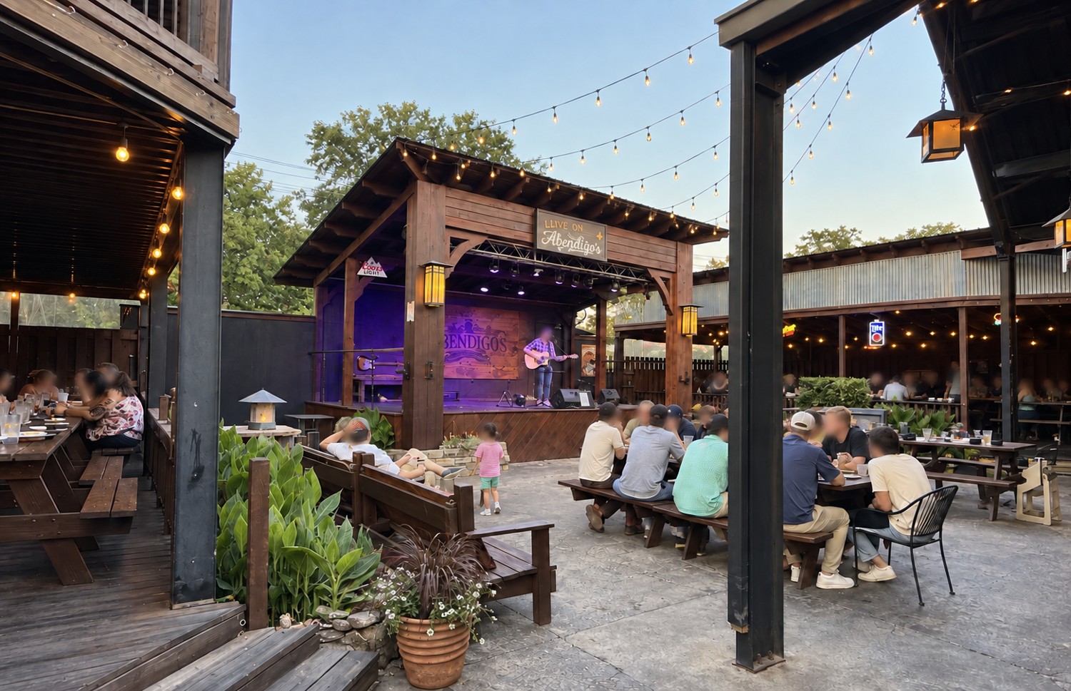 Outdoor patio and music stage at Abendigo’s Grill & Patio