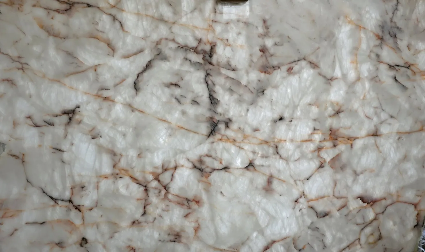 Crystallo quartzite countertop slab