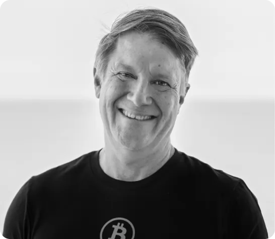 Portrait of Charlie Garcia, Founder of R360 and Leadership Author