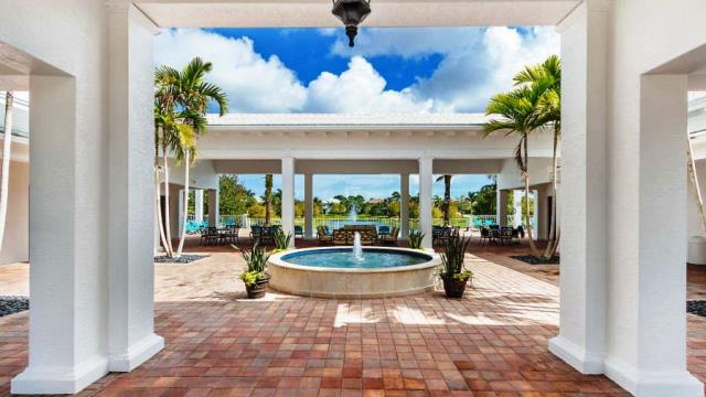 Hampton Cay, Palm Beach Gardens