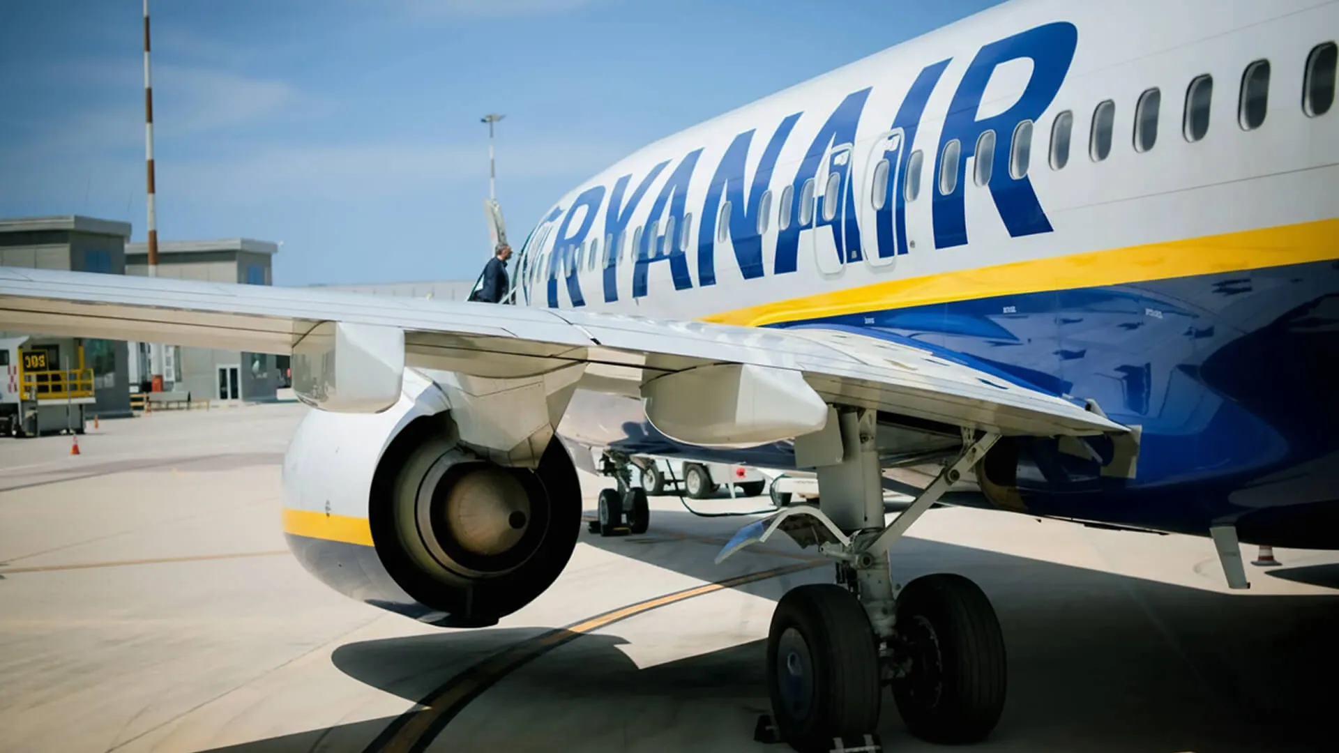 plane boarding