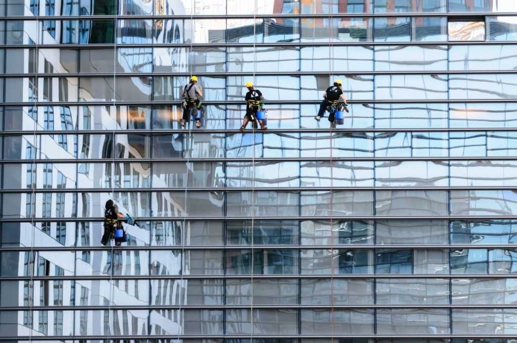 skyscraper cleaning