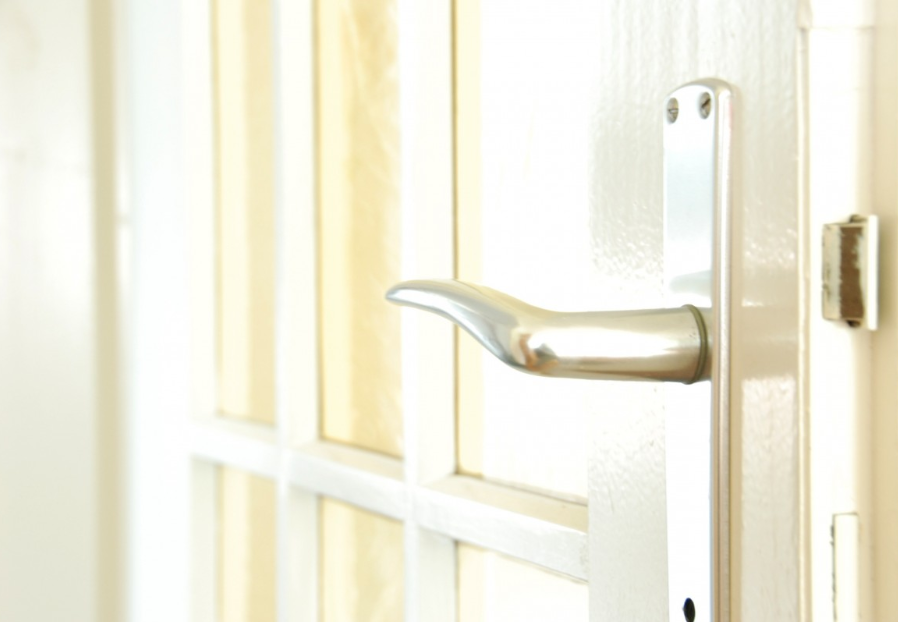 How to Remove Scratches on Interior Doors?