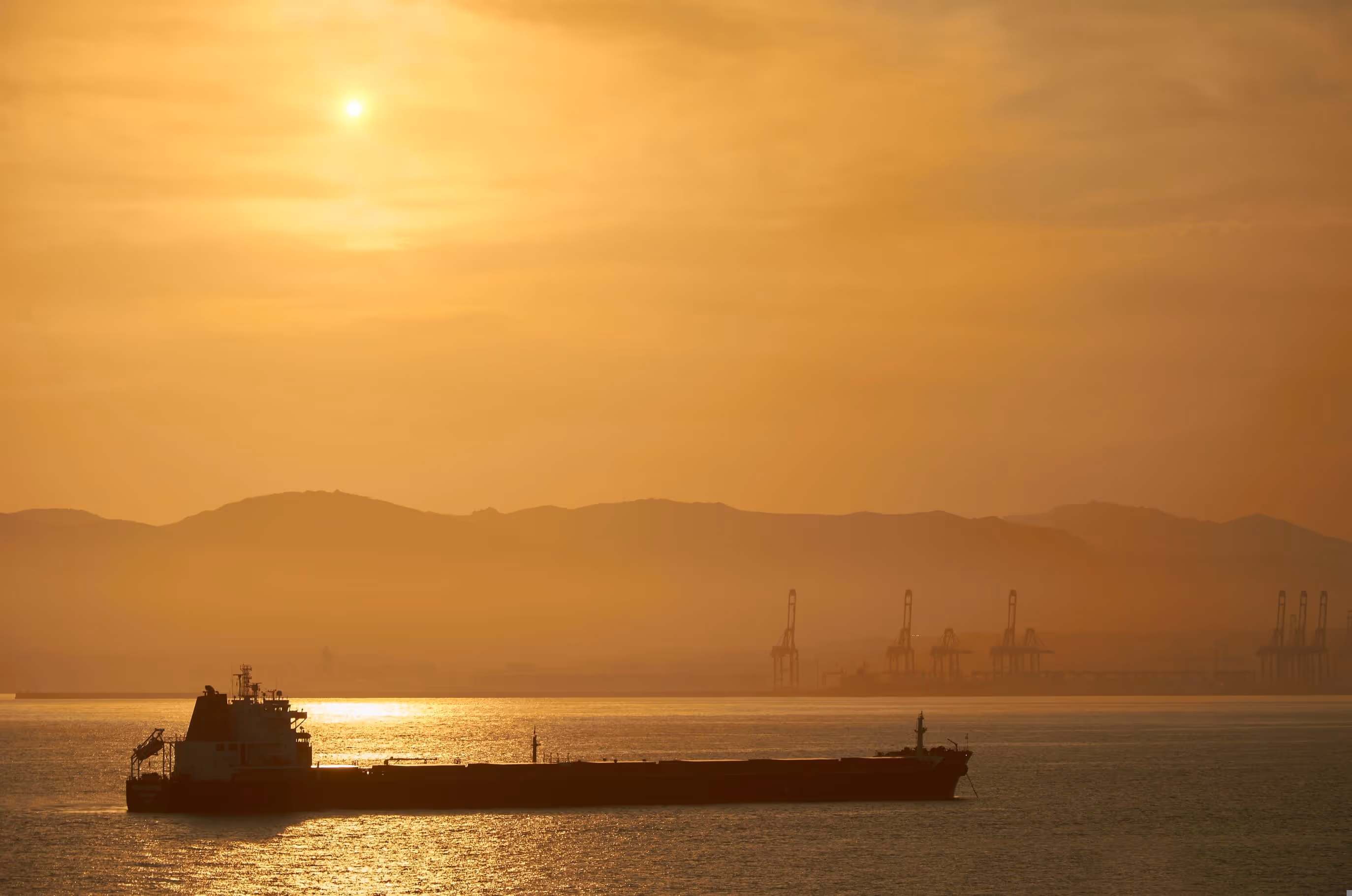 VLCC War Risk Premiums Surge $2-5M on MEG-Asia Routes