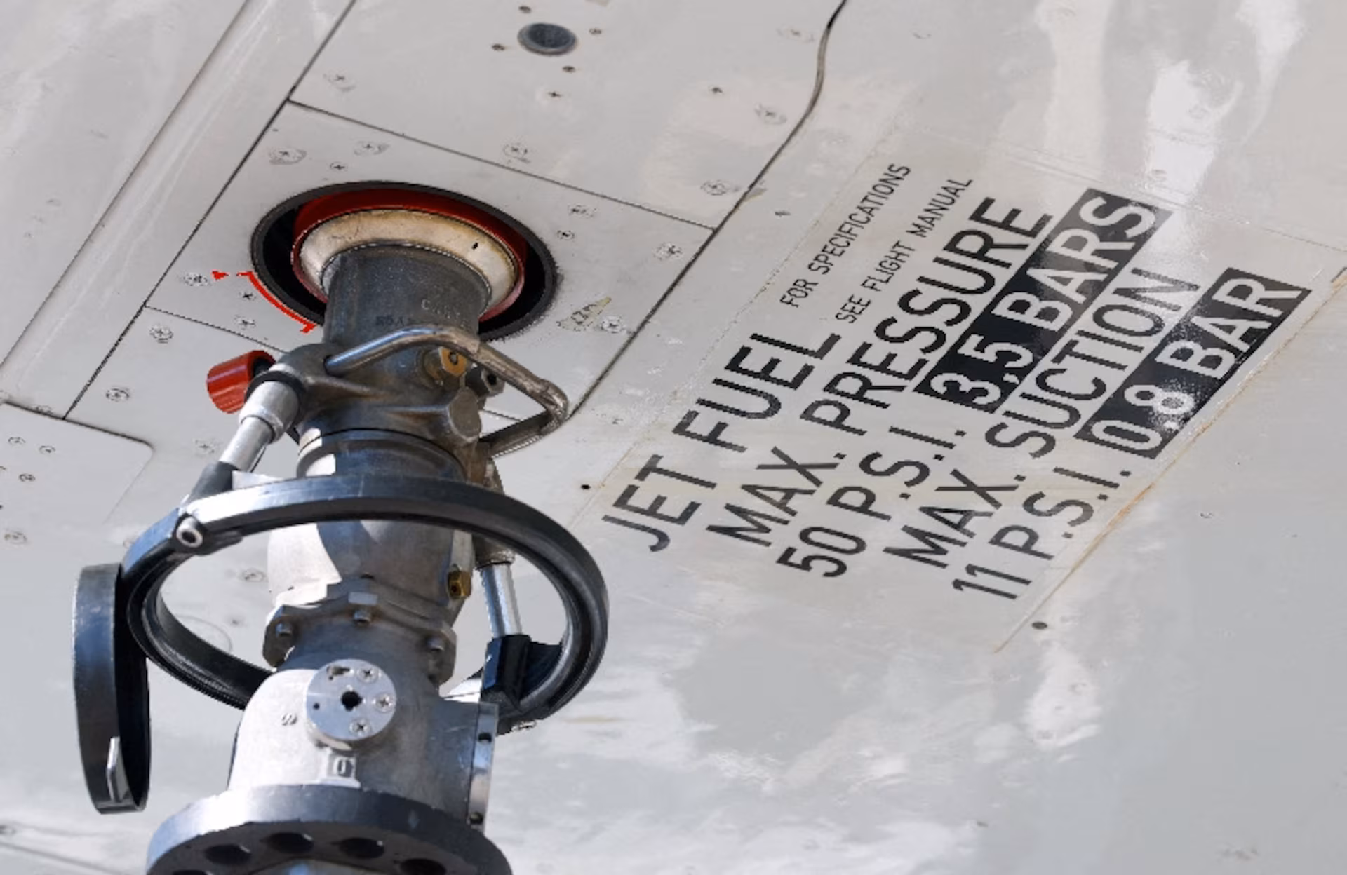 Australia Secures Emergency Jet Fuel From China While Risk Concentrates