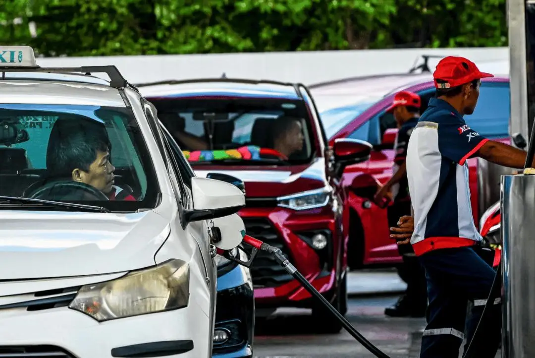 Malaysia Fuel Subsidy Under Strain as Oil Hits $110