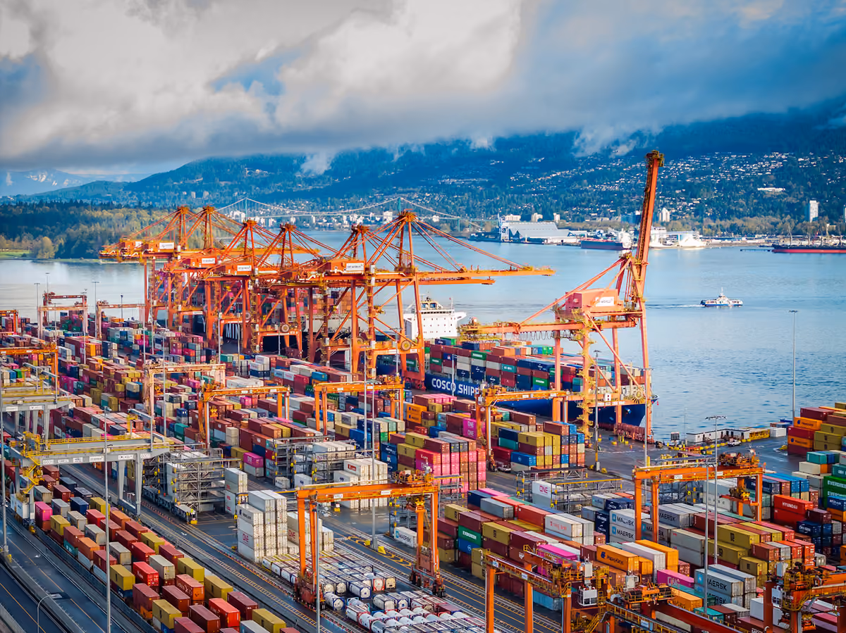 Canada Input Costs Surge 31.6% as Hormuz Crisis Deepens