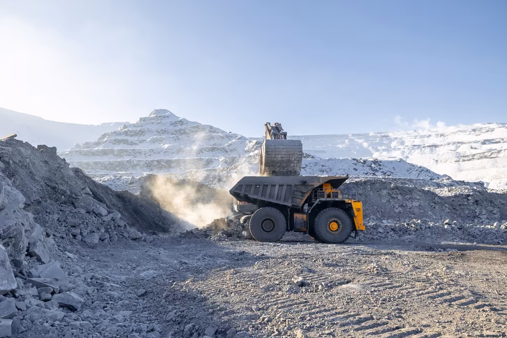 OMC Bauxite Expansion Hits India Alumina Refinery Bottleneck