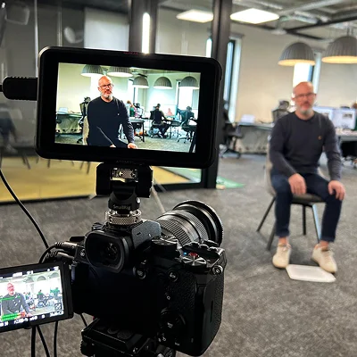 Tournage d’une vidéo de présentation dans les locaux de Hive