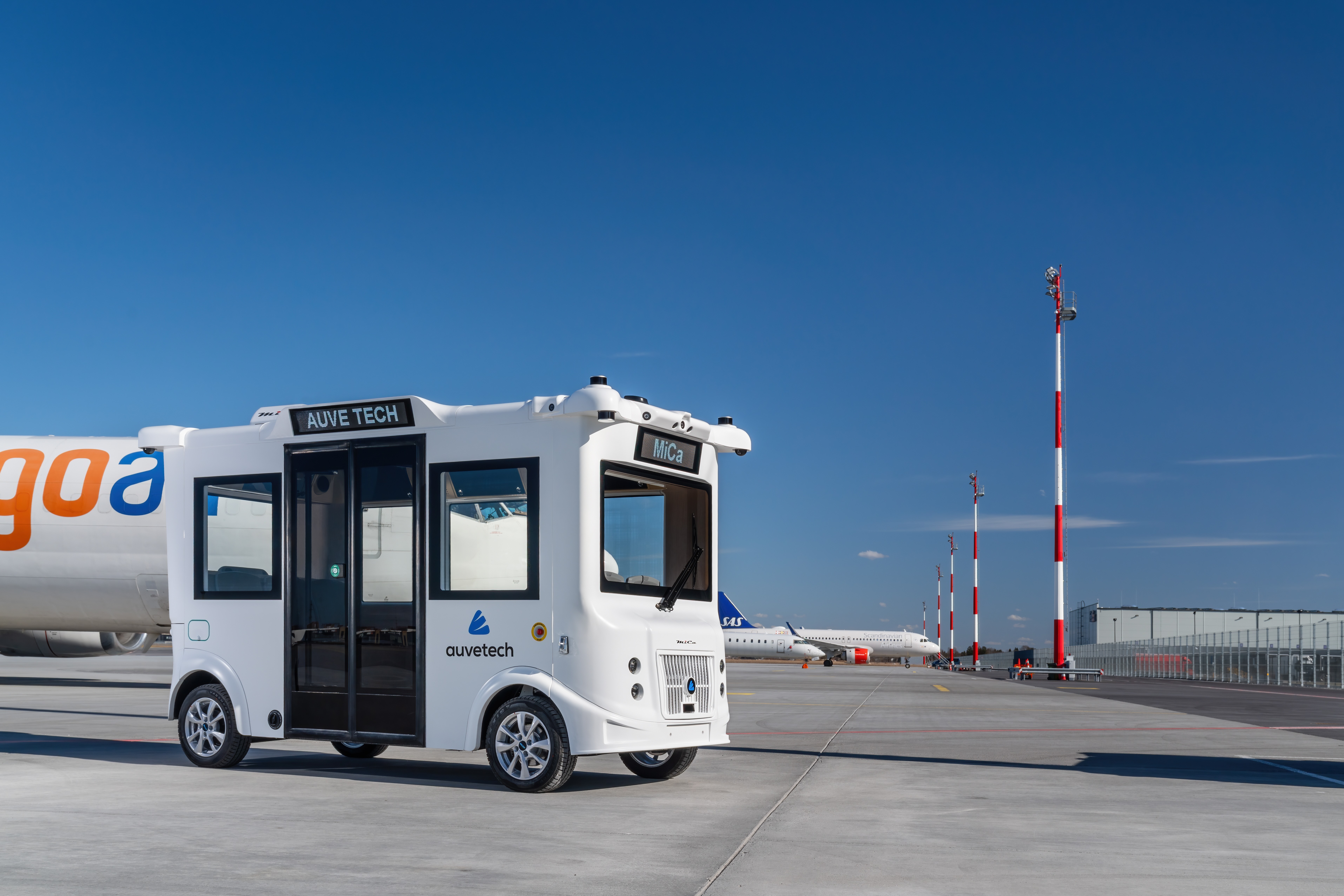 MiCa, an autonomous shuttle, is operating in Tallinn Airport to transport personnel and cargo