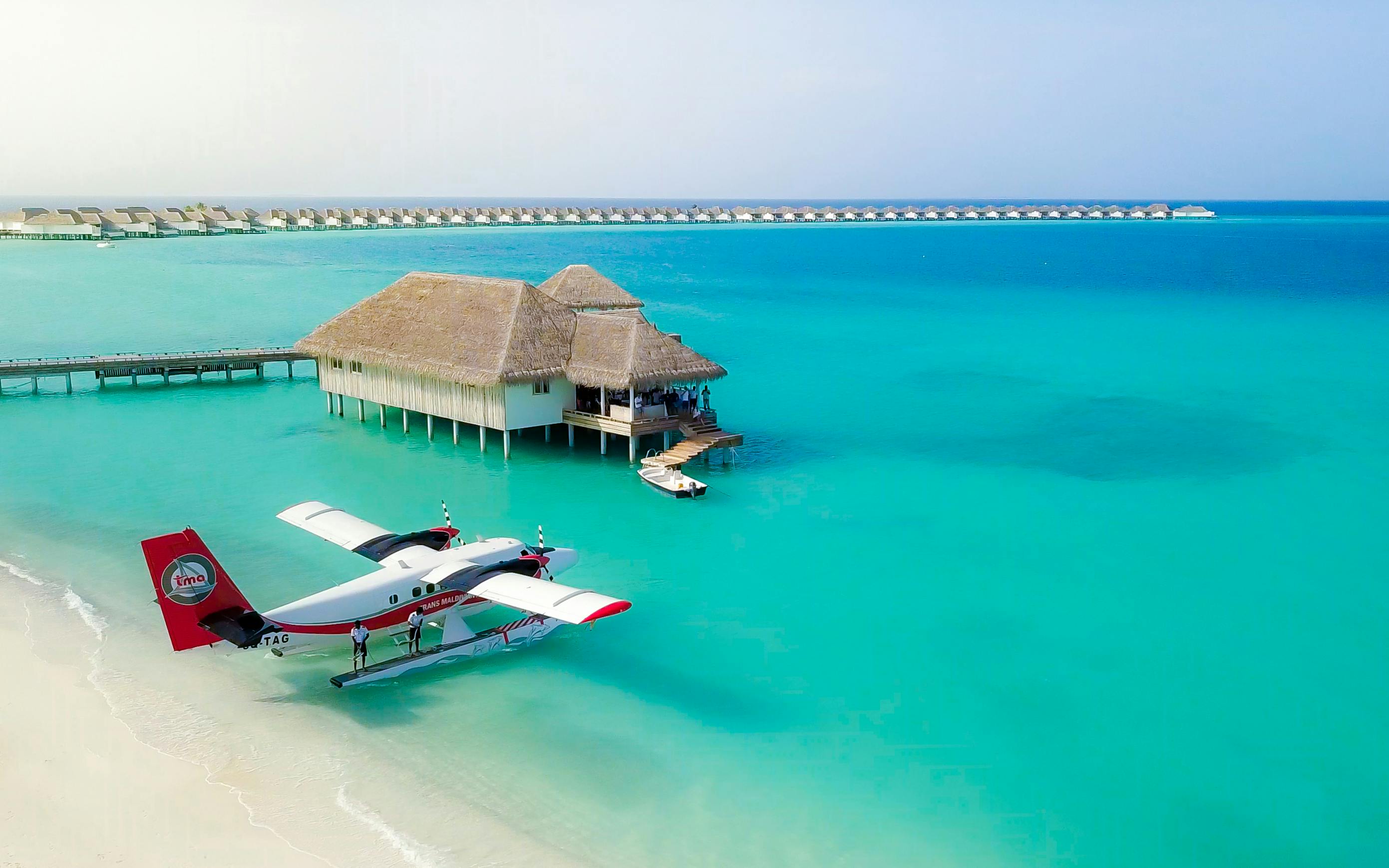 Top 8 Ways To Book Flights Without A Credit Card In Maldives