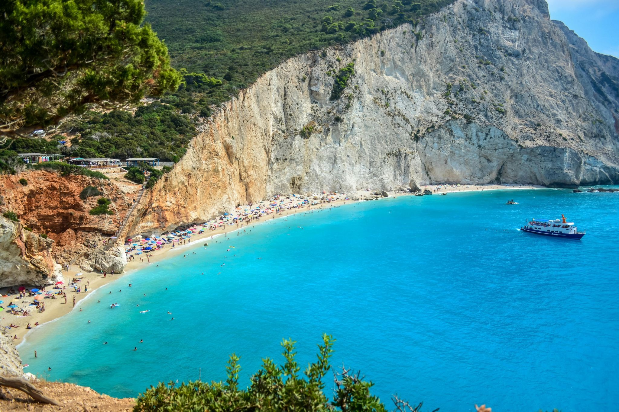 source: https://www.pexels.com/uk-ua/photo/2611070/
