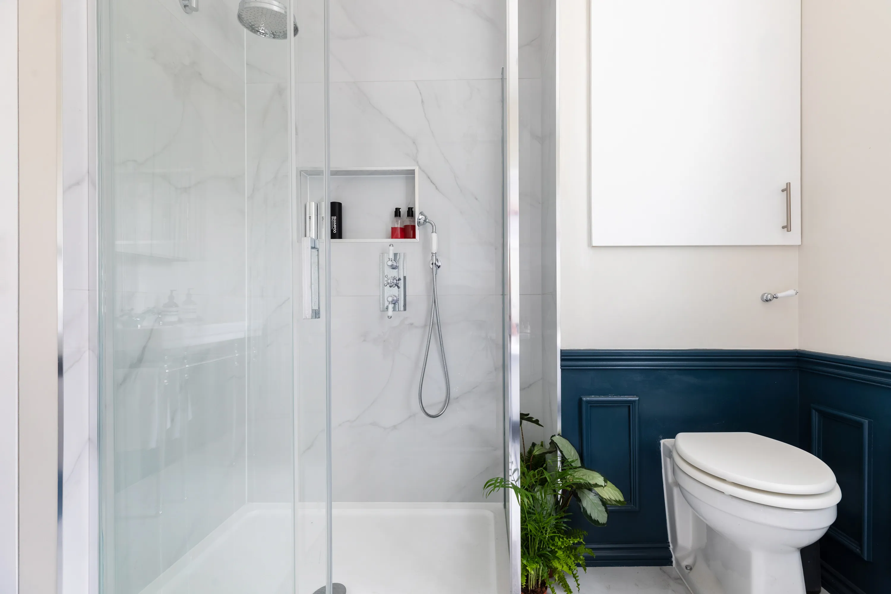Navy Panelling & Chrome | Islington - gallery photo 5