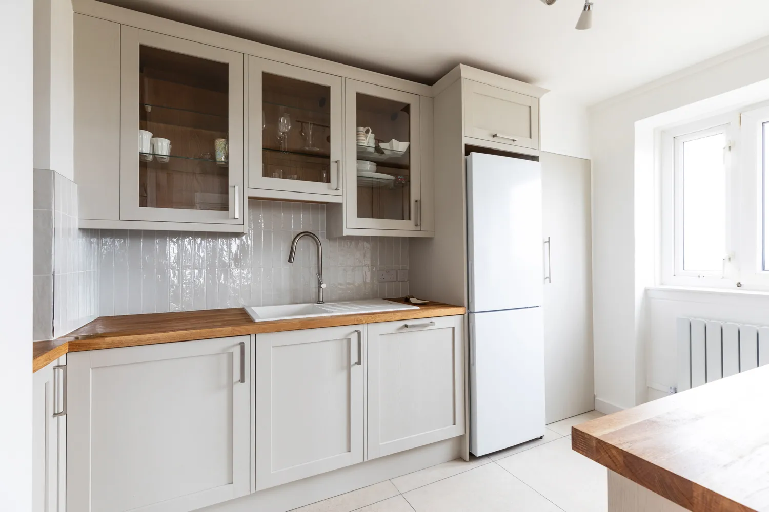 Dove Grey Shaker Kitchen | Bow - gallery photo 1