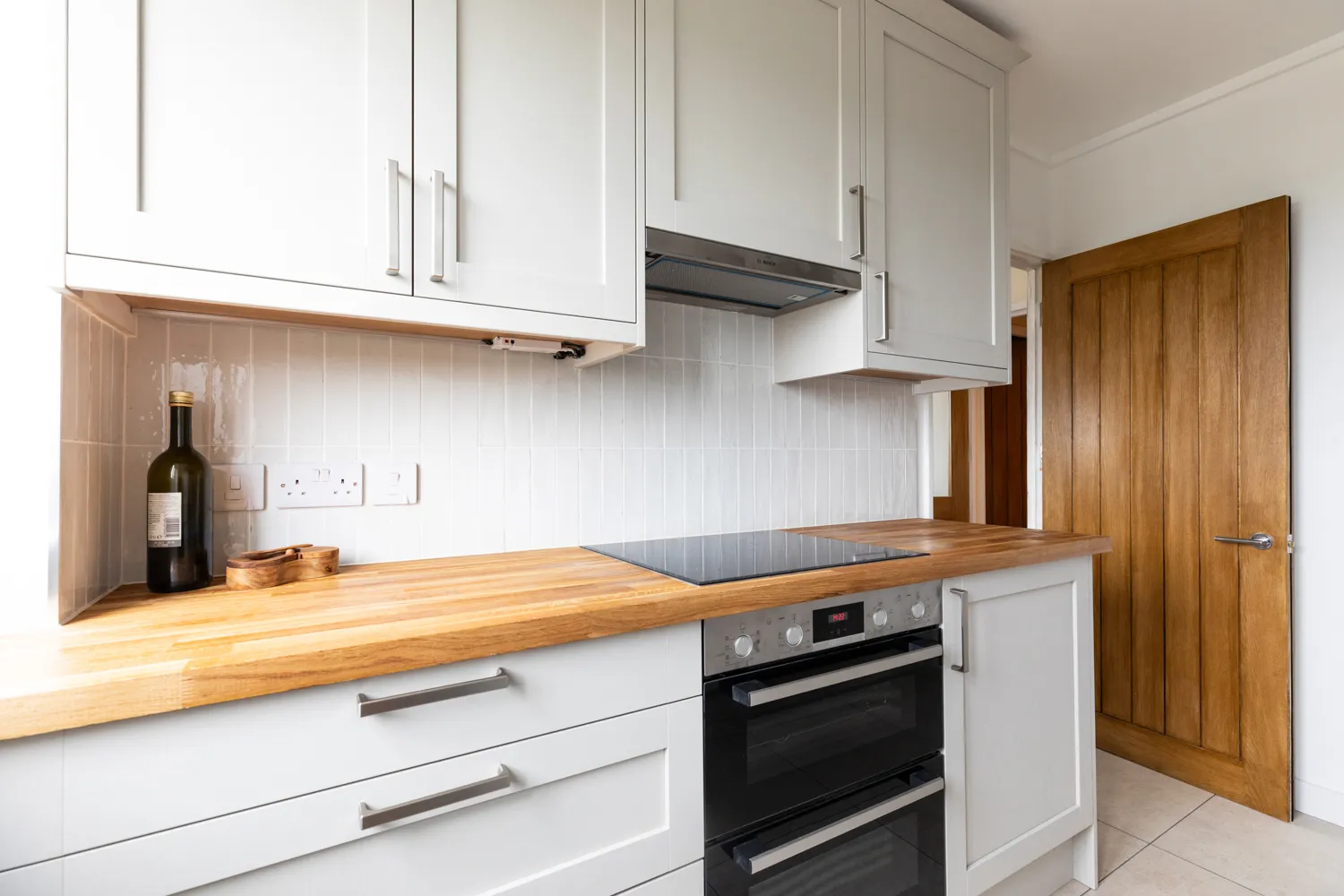 Dove Grey Shaker Kitchen | Bow - gallery photo 3