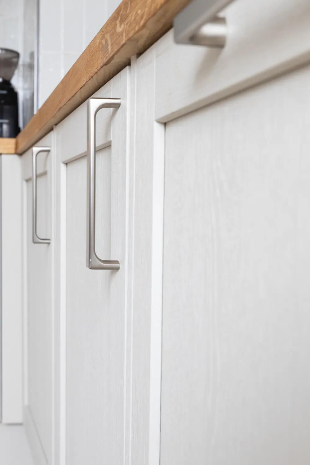 Dove Grey Shaker Kitchen | Bow - gallery photo 9