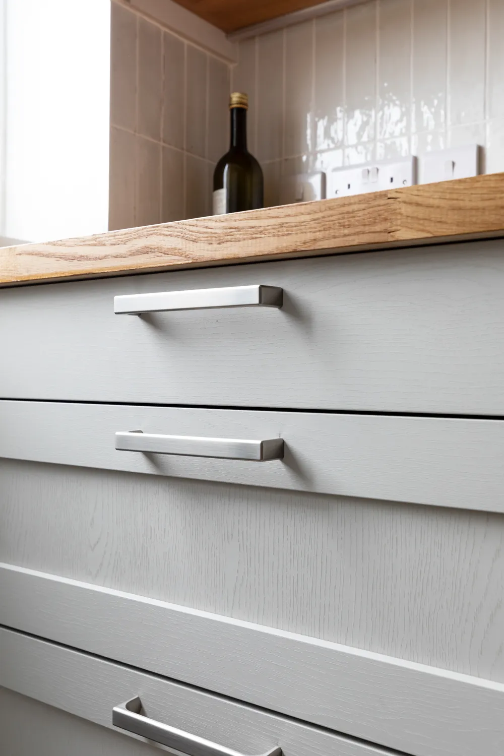Dove Grey Shaker Kitchen | Bow - gallery photo 10
