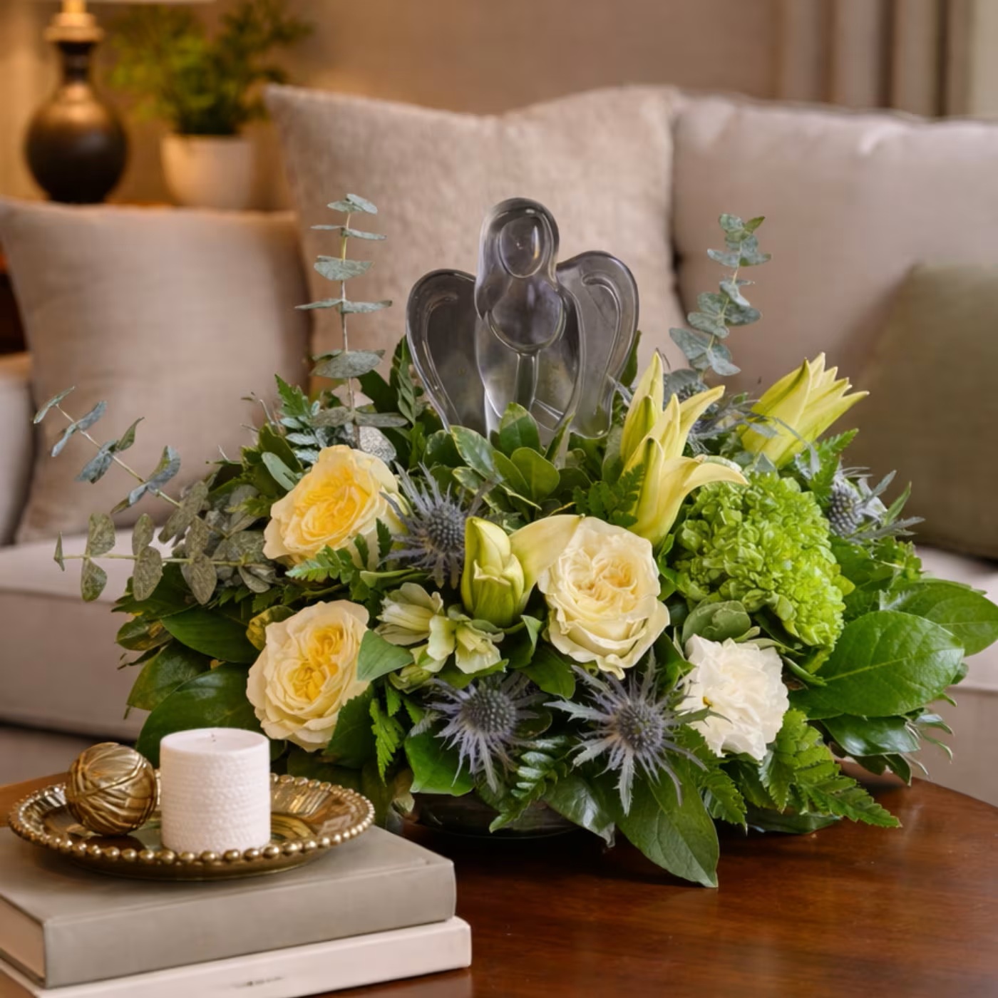 image of a floral arrangement