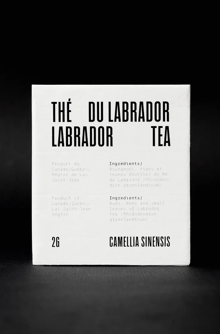 A front view of the tea packaging.