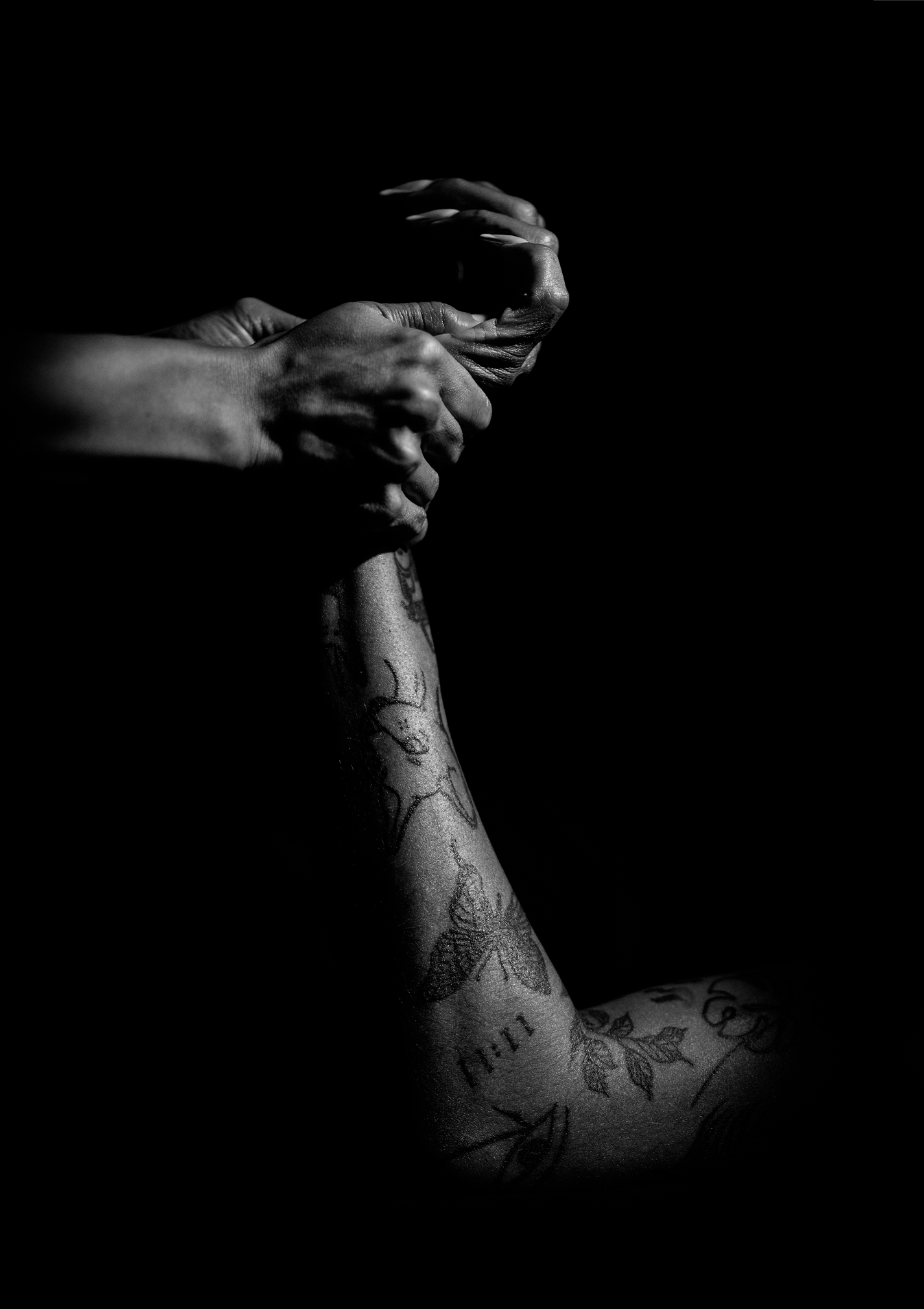 Hero background hands