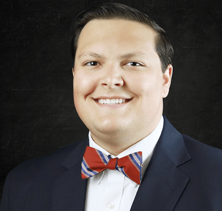 Alex Scarbrough headshot
