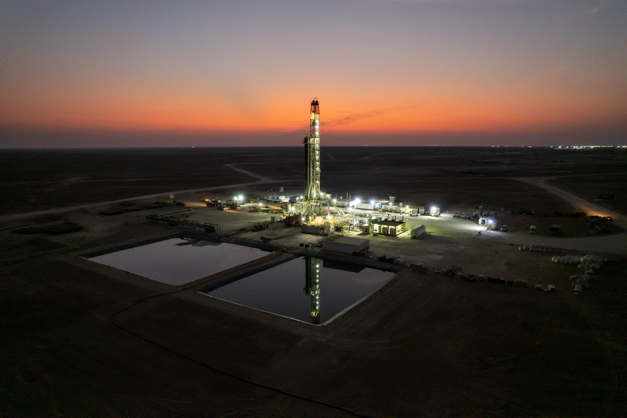 ABRAJ rig site at dawn