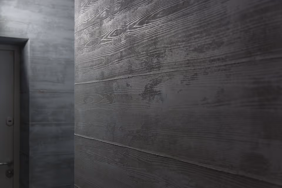 beton dekoracyjny antracyt — realizacja