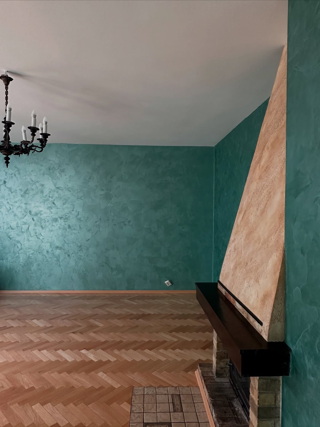 stiuk wenecki czarny satynowy — ZUBRA COLORS Warszawa