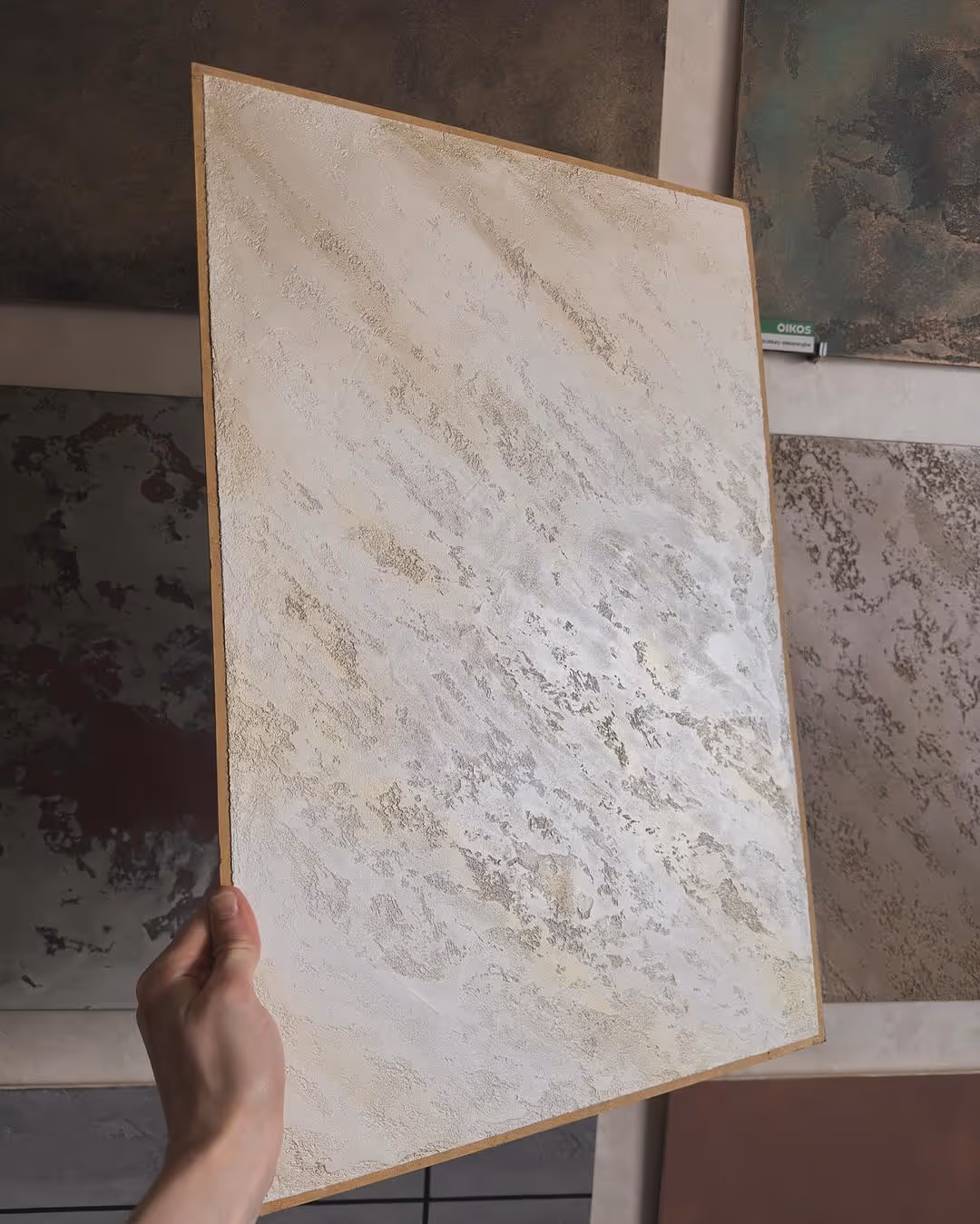 trawertyn szary nowoczesny — realizacja ZUBRA COLORS Kraków