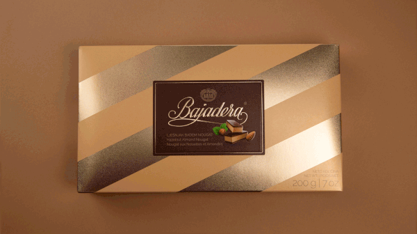 Bajadera chocolate with brown background