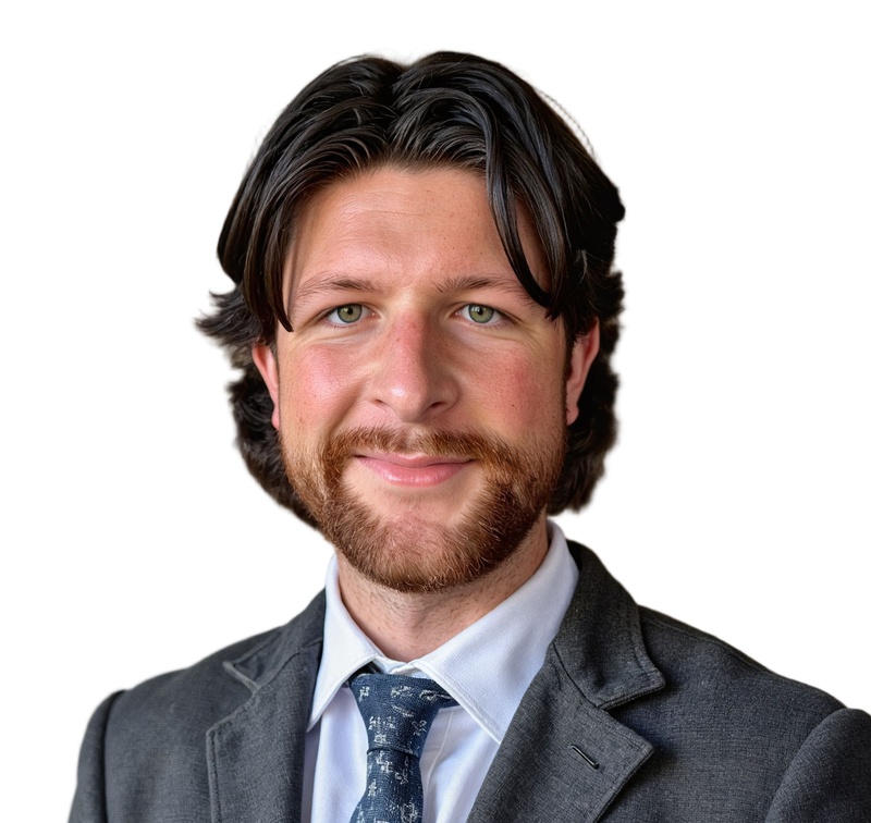 Professional photo of Nicholas Linton