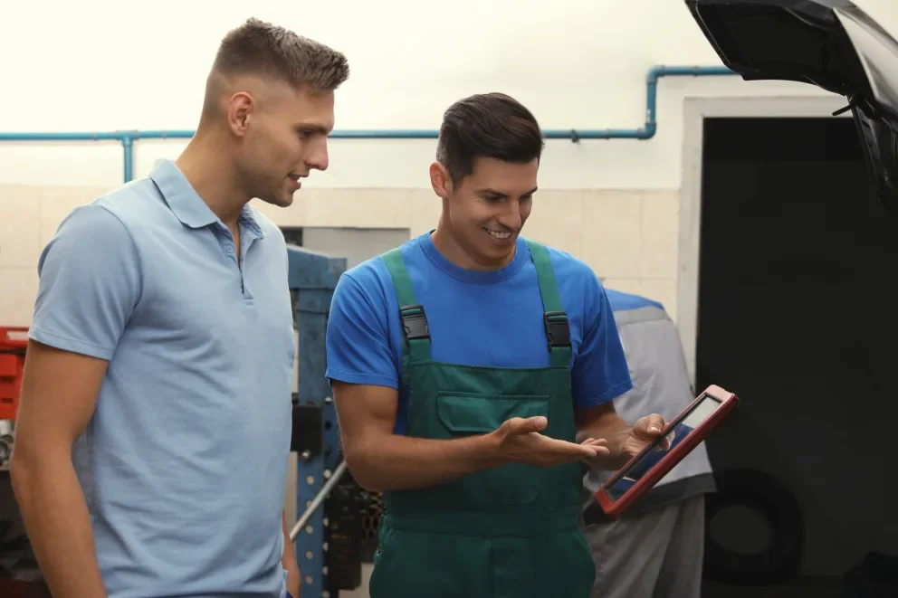 Guides and Playbooks for Commercial Contractors