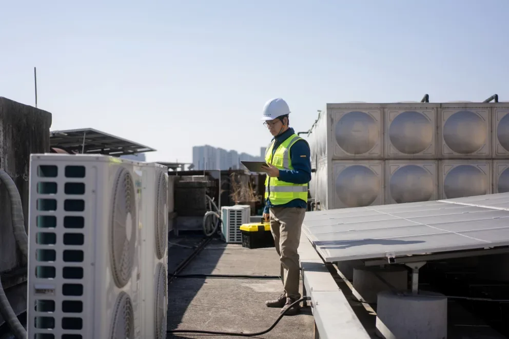 Guides and Playbooks for Commercial Contractors
