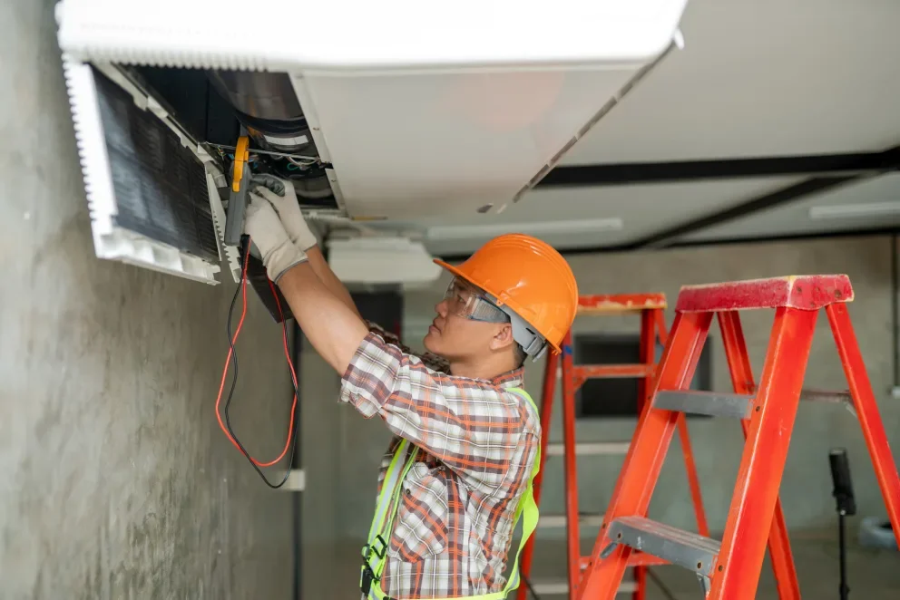 Guides and Playbooks for Commercial Contractors
