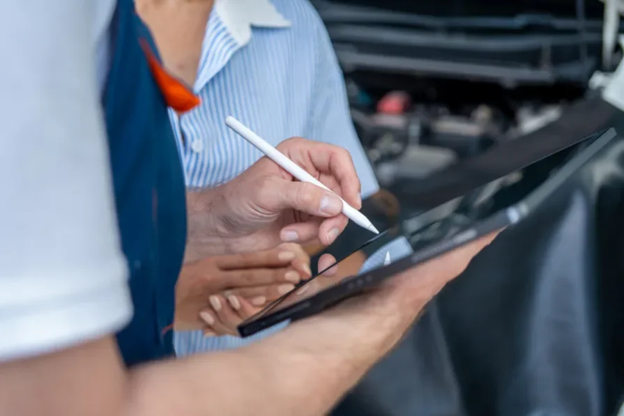 Guides and Playbooks for Commercial Contractors