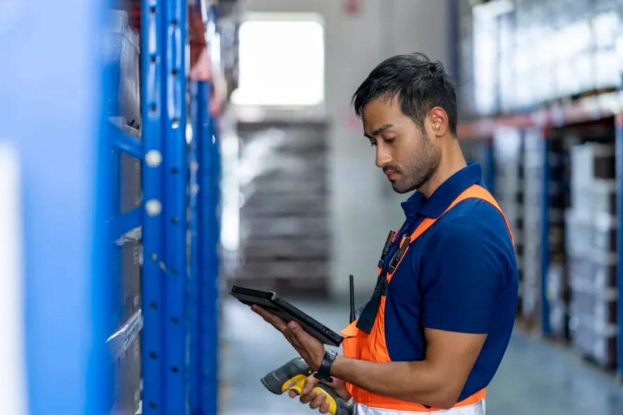 Guides and Playbooks for Commercial Contractors